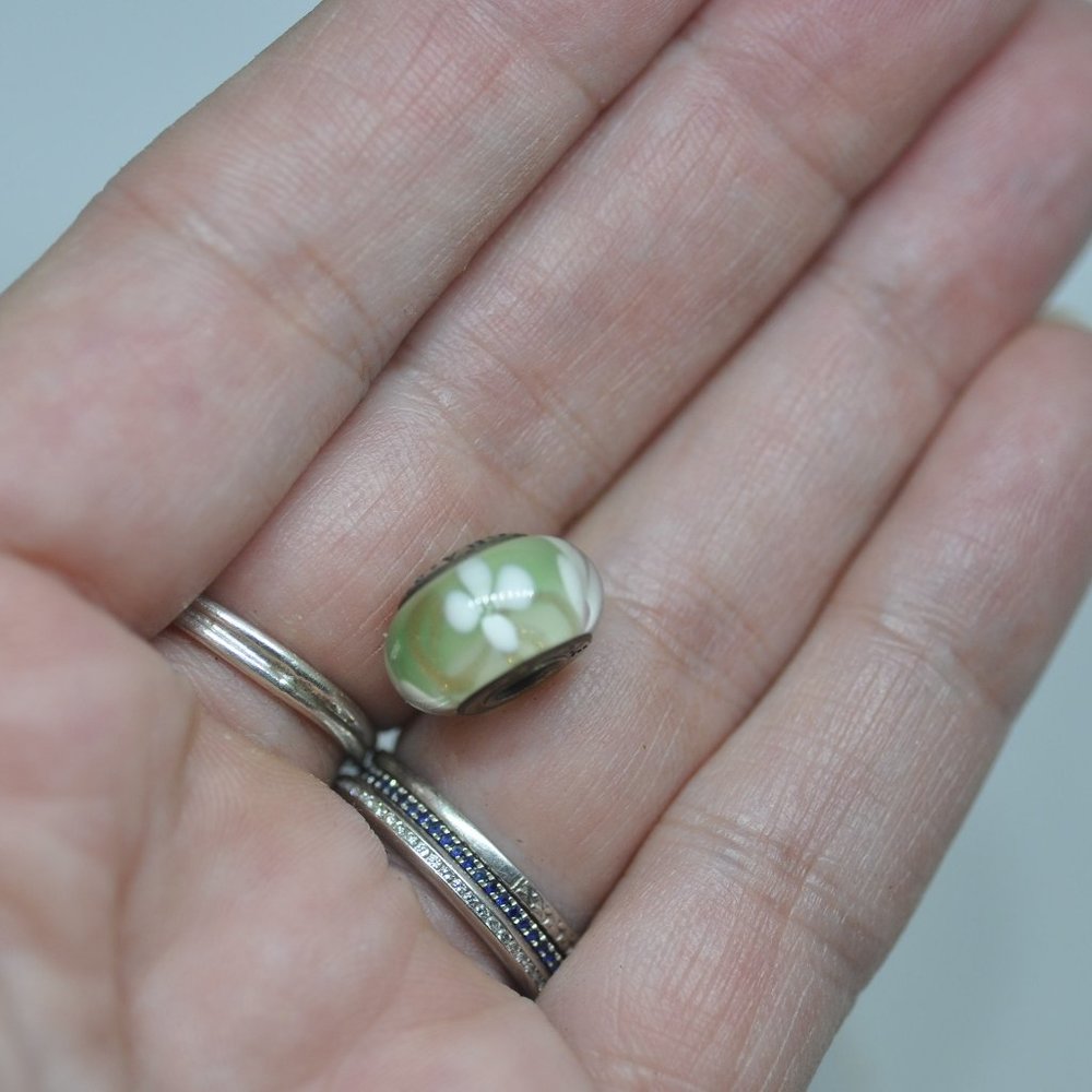 Pandora Glass Floral Bead